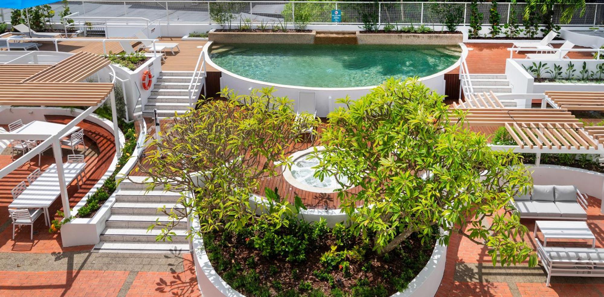 Sunshine Tower Hotel Cairns Exterior foto